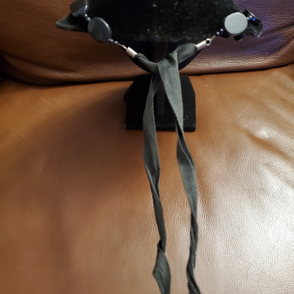 Necklace - Picture 4 of 4
